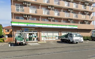 グランドゥールＹＡＭＡ　Ｂ棟 コンビニ