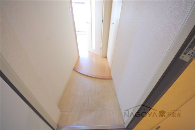 リヴシティ大須 玄関