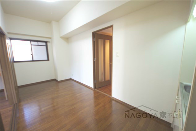 ＹＭ丸の内 リビング