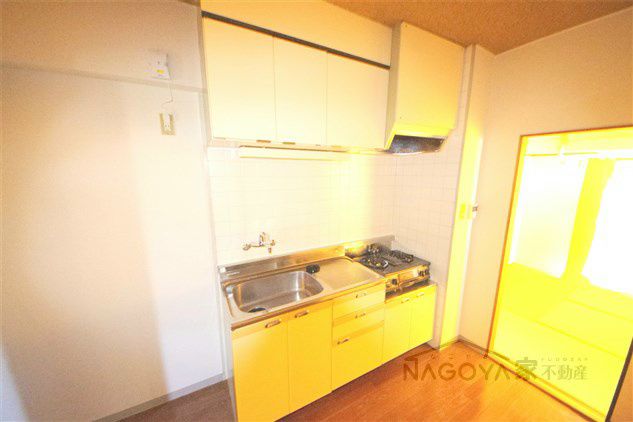 アーバン１８ キッチン