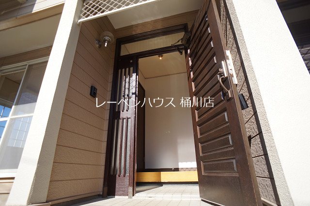 ビューパレス泉台Ｃ棟 玄関