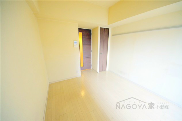 プレサンスＳＡＫＡＥ白川公園 ベッドルーム