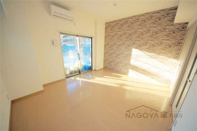 第１５フクマルビル リビング