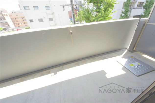 アクアブルー ベランダ