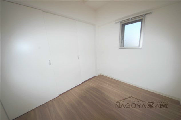 サンエスケーイワタ名城 ベッドルーム