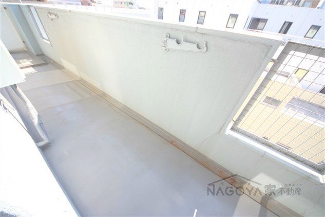 ヤマコ第２ビル ベランダ