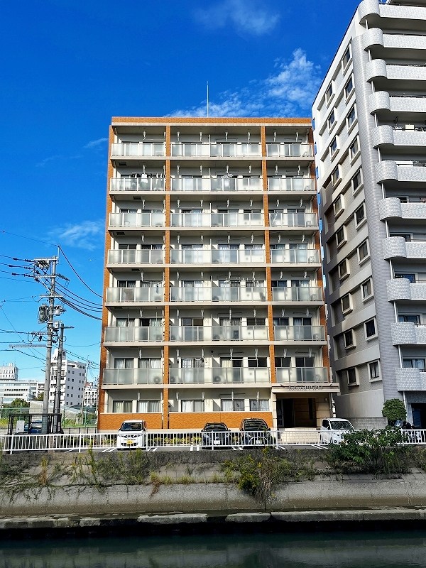 アイランド中津口 501号室 外観
