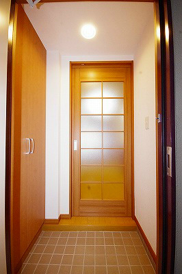 ナーセリーＫ２ 玄関