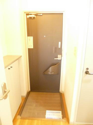 ベリーウェルハウス 玄関