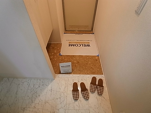 オッツ新鎌ヶ谷 玄関