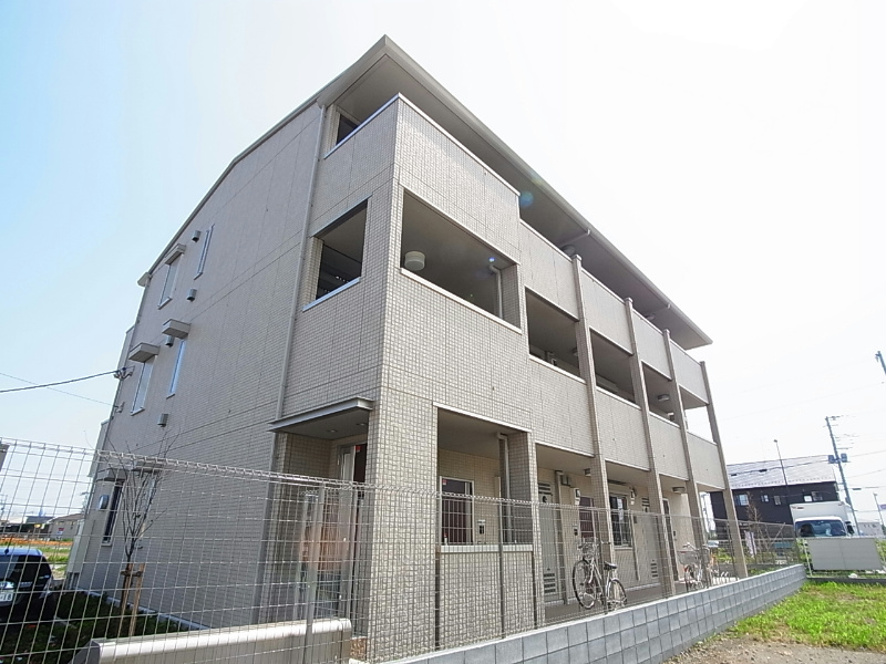 ガーデンパレス 301号室 外観