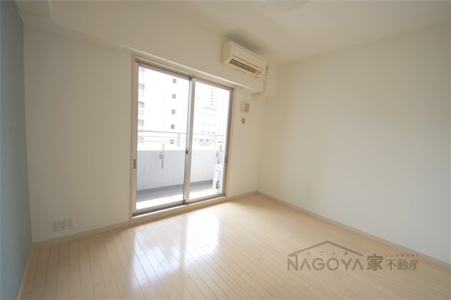 レジディア久屋大通 リビング