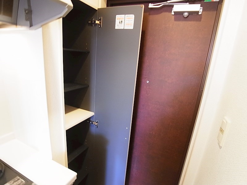 マム・ブランチ 玄関