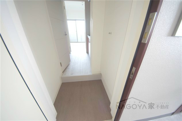 アクアヒルズ 玄関