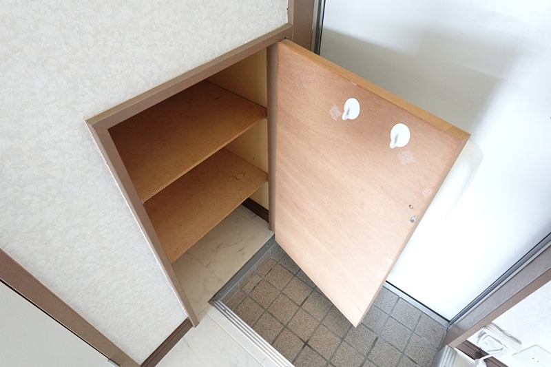 クラスター 収納