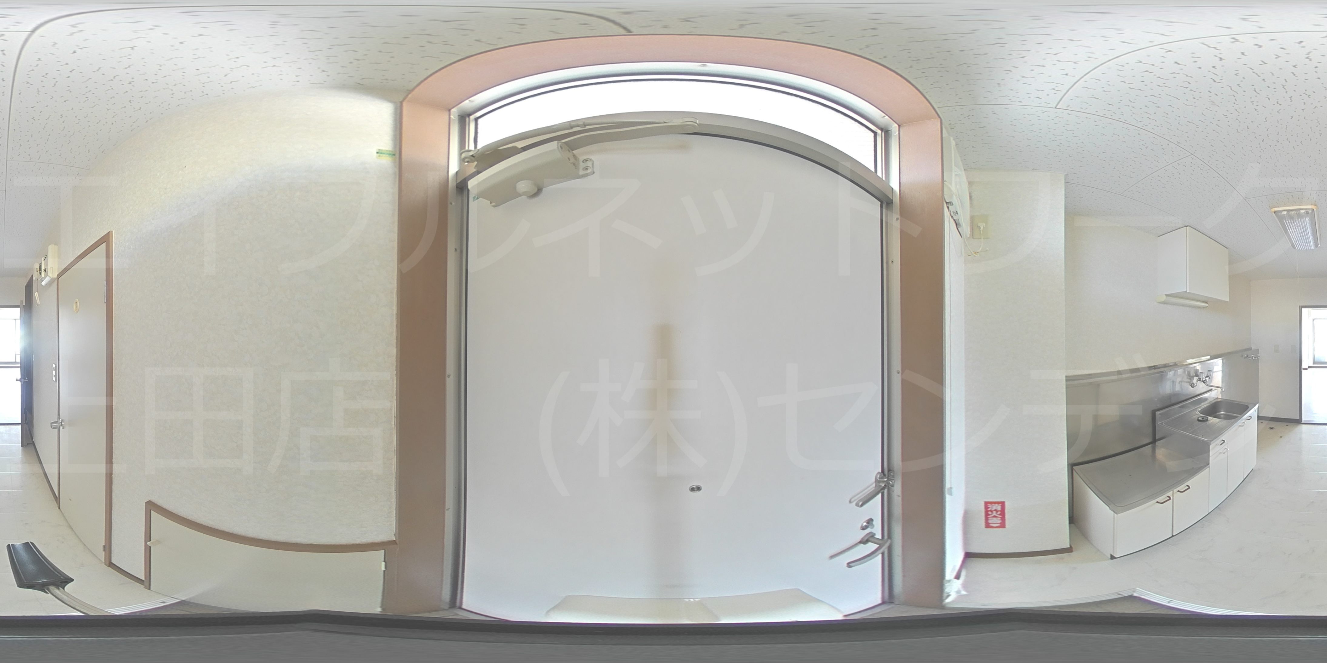 クラスター 玄関
