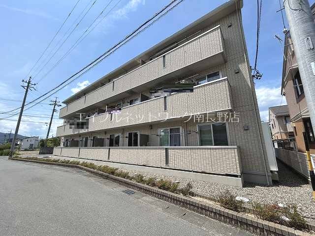カーサ レザン 外観