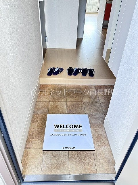 カーサ　レザン 玄関
