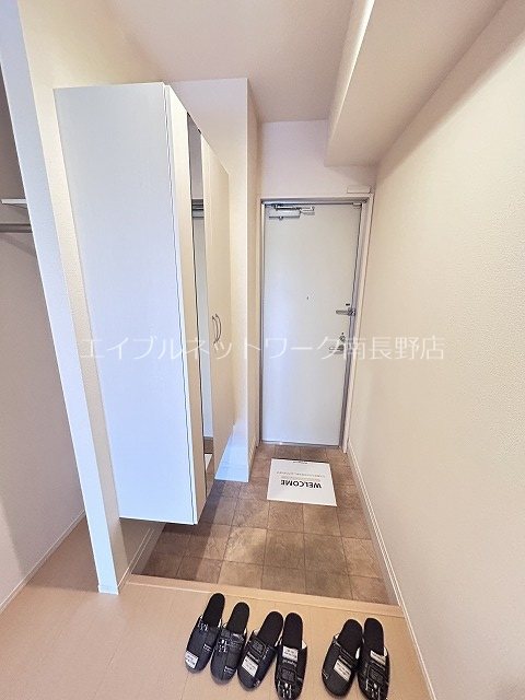 カーサ　レザン 玄関