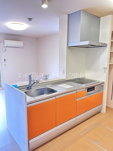 カーサ　レザン キッチン