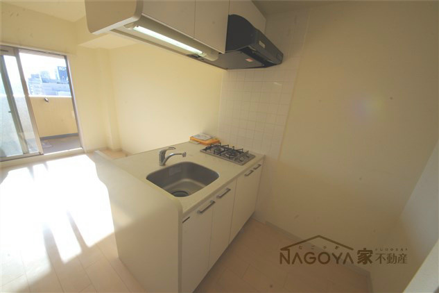 プレサンス錦プレミアム キッチン