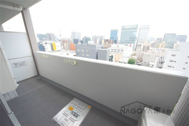 プレサンス錦プレミアム ベランダ
