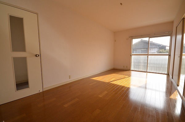 ヒルサイド都 リビング