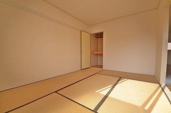 ヒルサイド都 ベッドルーム