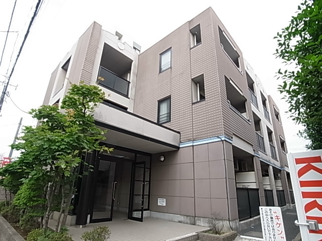 コモドパークハウス 204号室 外観