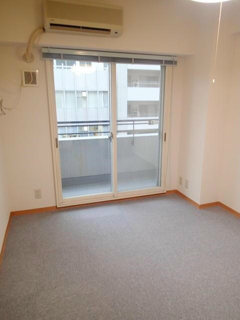 中銀ベル築地マンシオン リビング