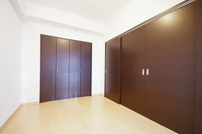 グランドコート嵐山 ベッドルーム