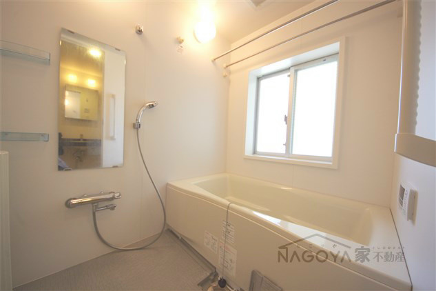 ＩＺＵＭＩ １ 風呂画像