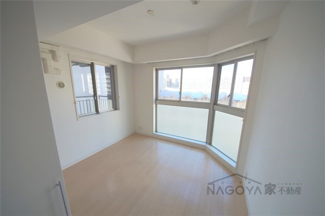 meLiv上前津 ベッドルーム