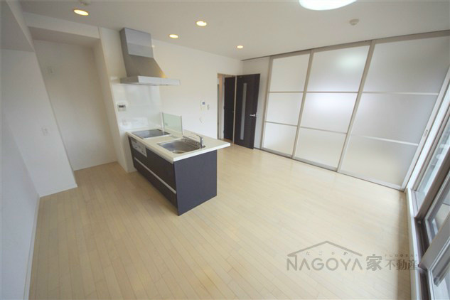 アーデン泉プレミア リビング