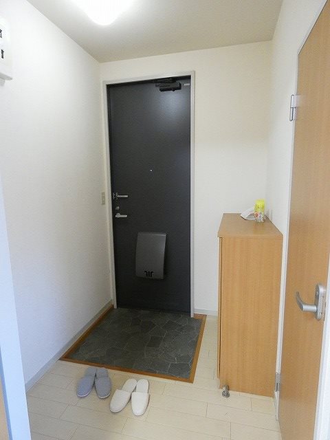 Ｍグランバリエ 玄関