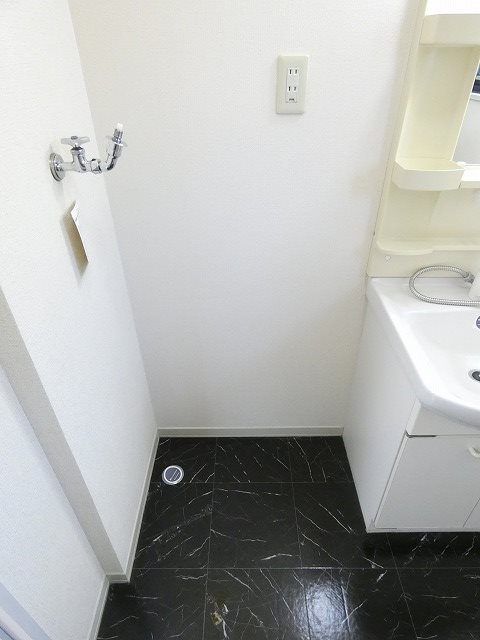 Ｍグランバリエ 洗面所