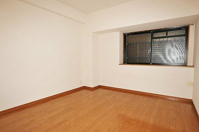 グランドパレスロイヤルコート大手町  ベッドルーム