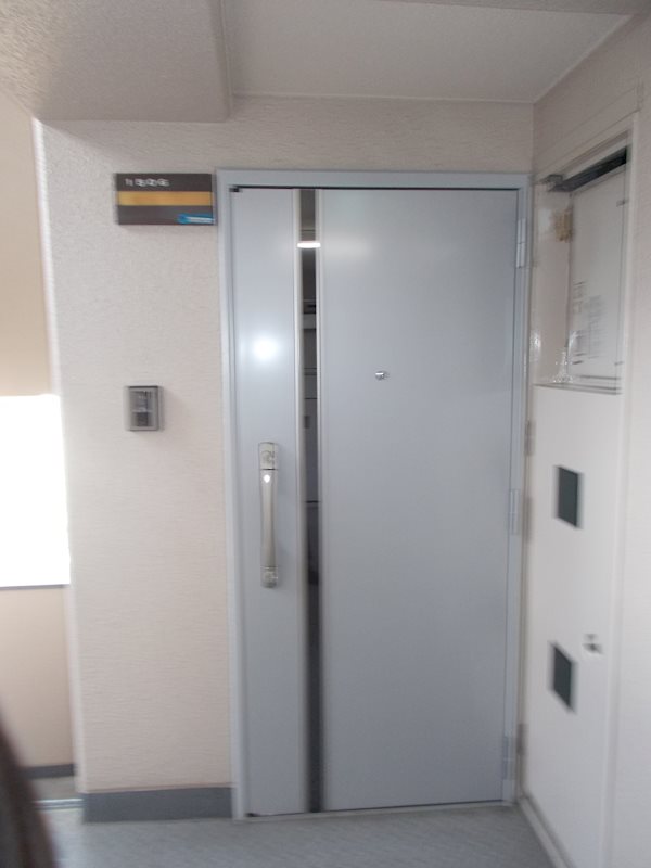 ニューライフ船場 玄関