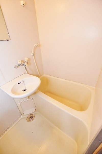 village kokura（ヴィラージュ小倉） 風呂画像