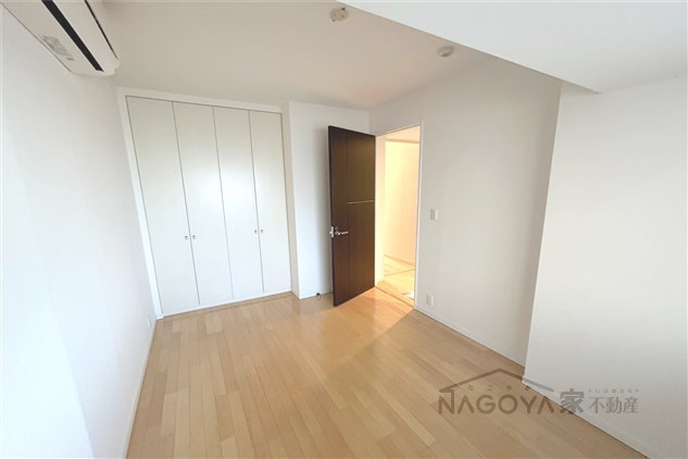 パークアクシス金山WEST ベッドルーム