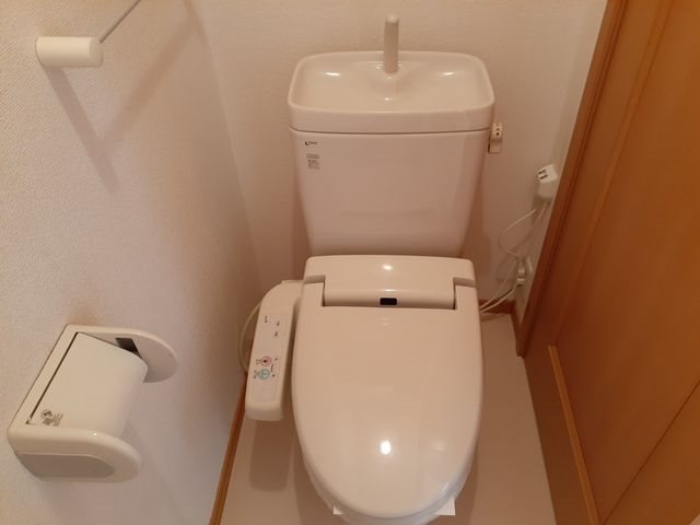 ベルカーサＢ トイレ