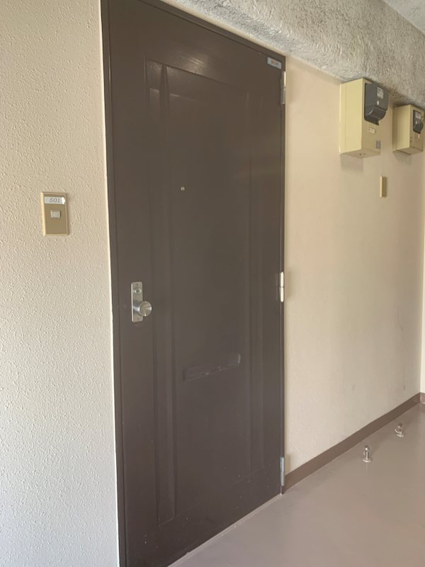 笹本ビル 玄関
