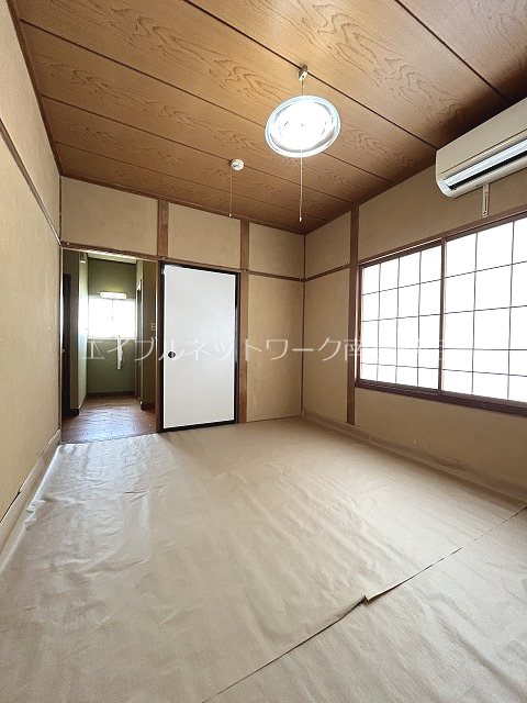 小山アパート ベッドルーム