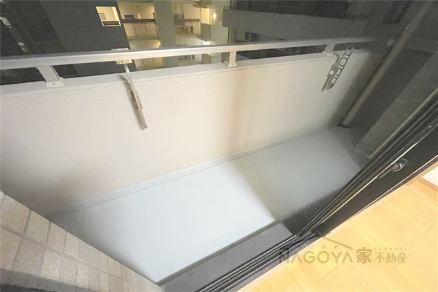 ヒルズ新栄 ベランダ