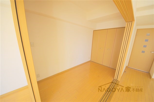 セレブランド堀田駅前 ベッドルーム