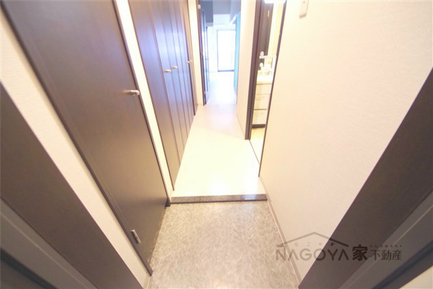 アウローラ泉０４ 玄関