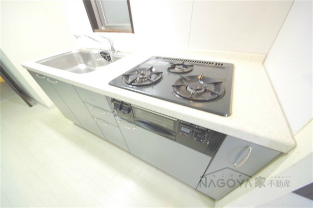 アウローラ泉０４ キッチン