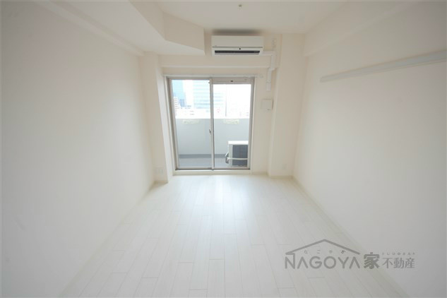 プレサンス丸の内レジデンスⅢ リビング