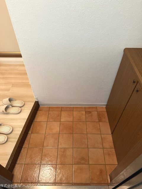 ヴィラパーシモン 玄関