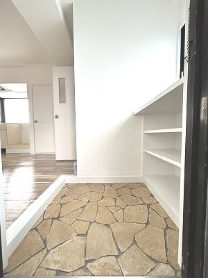 ヴァンカートル 玄関